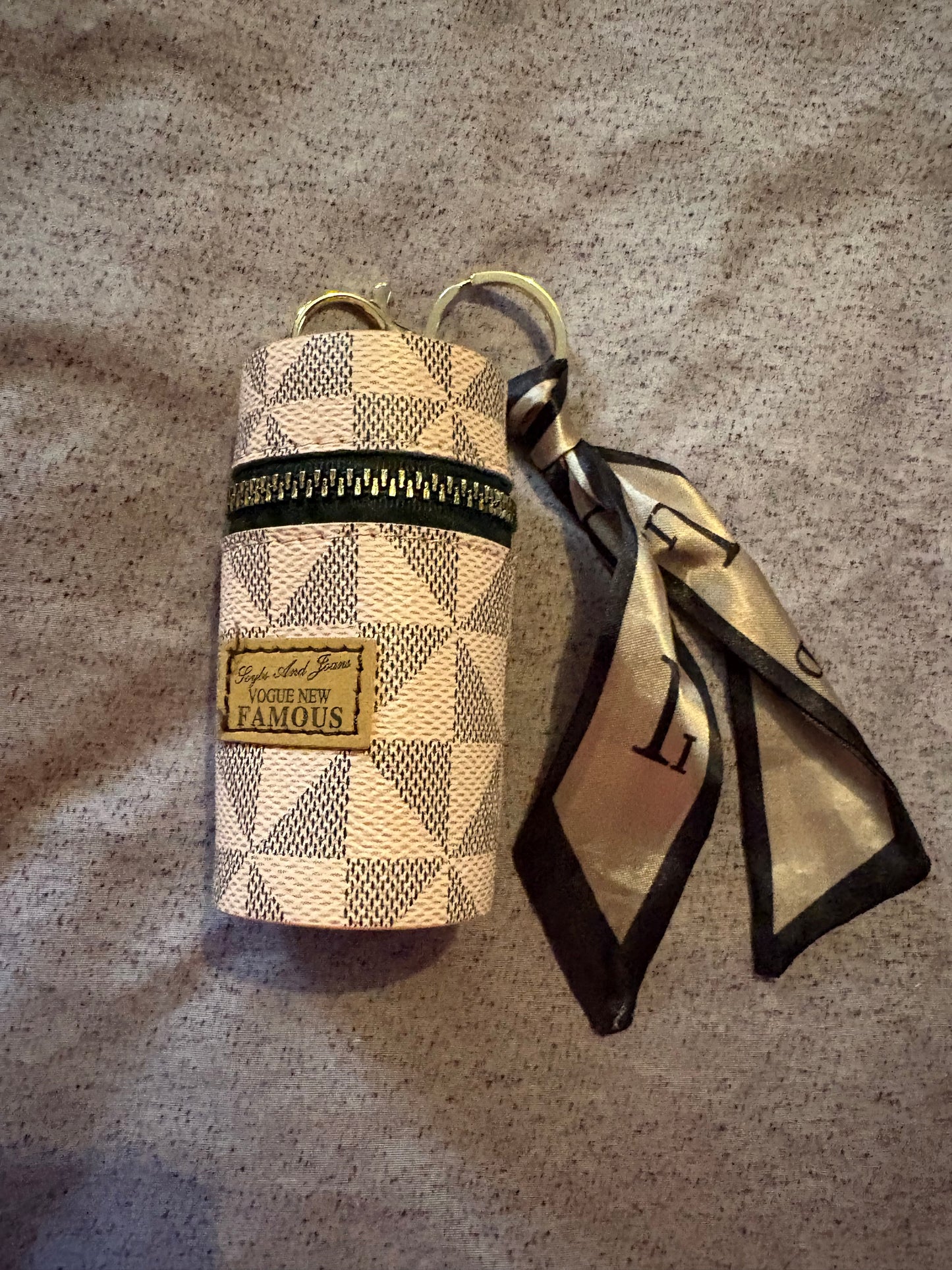 Mini Vintage Coin Purse – Classic & Multifunctional - Pink